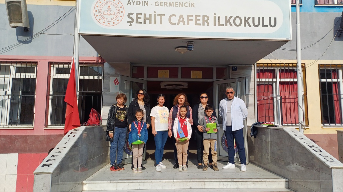 21-25 NİSAN HAFTASI ''ÖRNEK ÖĞRENCİ BU SINIFTA'' PROJEMİZ ÖDÜL TÖRENİ YAPILDI.
